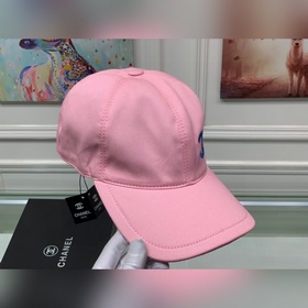 Chanel (Шанель) Бейсболка с объемной вышивкой, изысканная и безуп
