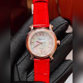 Chopard Happy Sport с блестящим ремешком С момента своего появле