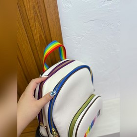 Рюкзак Coach Действительно прекрасна! Подходит для любого возраст