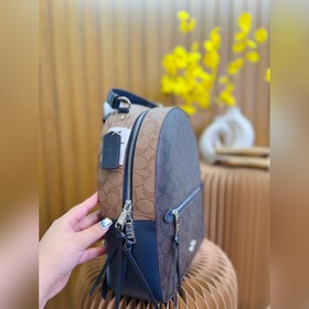 Рюкзак Coach Kenley Модель для мужчин и женщин Подходит для повс