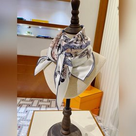 Dior Limited Edition Top-Quality Silk Square Scarf Красивые бабоч