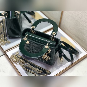 Dior Lady Dior Mini с тремя секциямиз темно-зеленой кожи золотой 