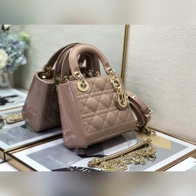 Dior Lady Dior Mini с тремя перемычкамиз красной кожи золотой пря