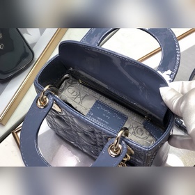 Dior Lady Dior Mini из трехслойной кожи цвета денима с золотыми з