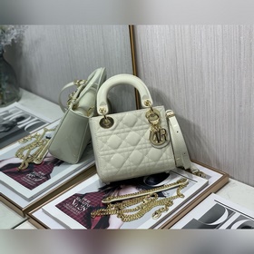 Dior с тремя белыми лаковыми пряжками золотыми застежками &nb