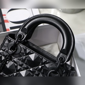 Lady &nbsp;Dior &nbsp; Mini17cm Модель M6003 черный Эта с