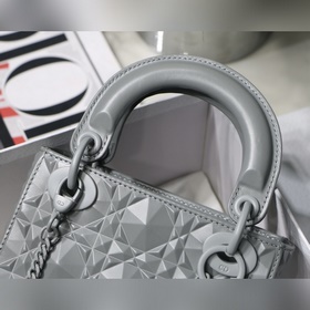 Lady &nbsp;Dior &nbsp; Mini 17 см Модель M6003 Серый Эта 