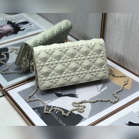 Dior Классическая модель с бриллиантовой огранкой, три в одном, р