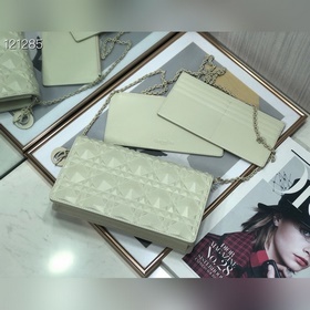 Dior Классическая модель с бриллиантовой огранкой, три в одном, р