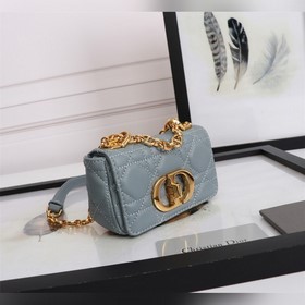 Dior Lady 9240 Caro, сверхминиатюрная сумка небесно-голубого цвет