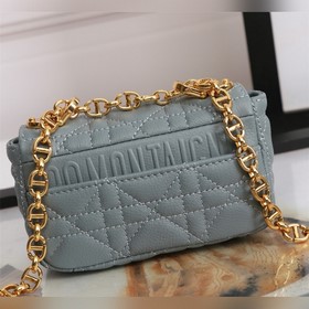 Dior Lady 9240 Caro, сверхминиатюрная сумка небесно-голубого цвет