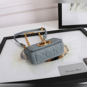 Dior Lady 9240 Caro, сверхминиатюрная сумка небесно-голубого цвет