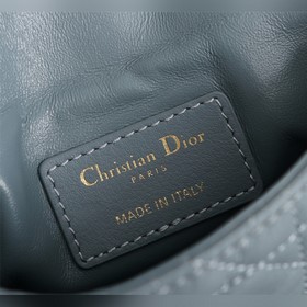 Dior Lady 9240 Caro, сверхминиатюрная сумка небесно-голубого цвет