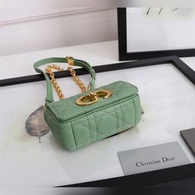 Lady 9240 caro сверхминиатюрная сумка мятно-зеленого цвета  Эта 