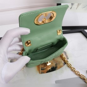 Lady 9240 caro сверхминиатюрная сумка мятно-зеленого цвета  Эта 