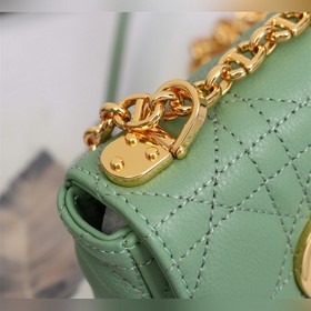 Lady 9240 caro сверхминиатюрная сумка мятно-зеленого цвета  Эта 