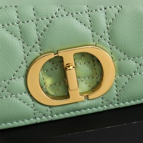 Lady 9240 caro сверхминиатюрная сумка мятно-зеленого цвета  Эта 