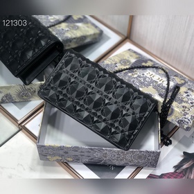 Dior Классическая модель с бриллиантовой огранкой, три в одном, р