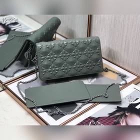 Dior Классическая модель с бриллиантовой огранкой, три в одном, р