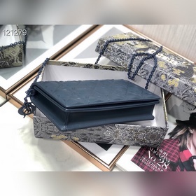 Dior Классическая модель с бриллиантовой огранкой, три в одном, р