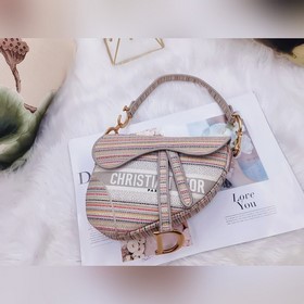 Сумка-седло с новым узором из разноцветных полос. Вышитая сумка-с