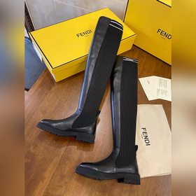 Осенне-зимняя коллекция FENDI... Просто великолепна! Ботинки до к
