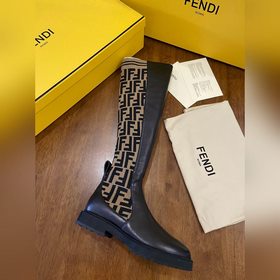 Осенне-зимняя коллекция FENDI... Просто великолепна! Ботинки до к