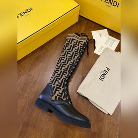 Осенне-зимняя коллекция FENDI... Просто великолепна! Ботинки до к