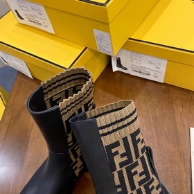 Осенне-зимняя коллекция FENDI... Просто великолепна! Ботинки до к