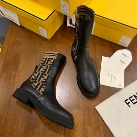 Осенне-зимняя коллекция FENDI... Просто великолепна! Ботинки до к