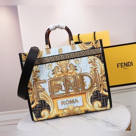 Средняя сумка FENDI Sunshine Кожа с принтом Versace by Fendi. эти