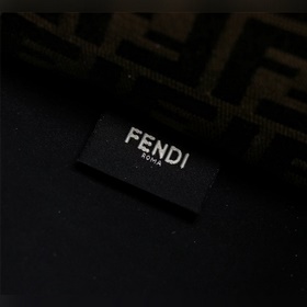 Средняя сумка FENDI Sunshine Кожа с принтом Versace by Fendi. эти