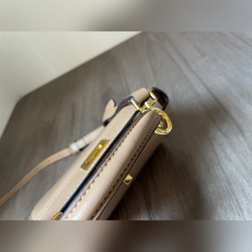 FENDI Peekalboo Petitef. Серия Macaron В популярной серии Peekabo
