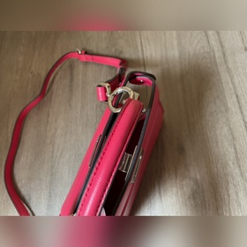 FENDI Peekalboo Petitef. Серия Macaron В популярной серии Peekabo