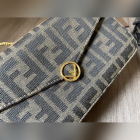 FENDI Новый комплект из трех предметов： маленький кошелек и мале