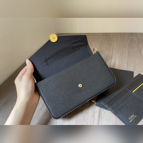 FENDI Новый комплект из трех предметов： маленький кошелек, мален