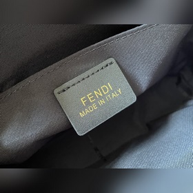 FENDI Новый комплект из трех предметов： маленький кошелек, мален