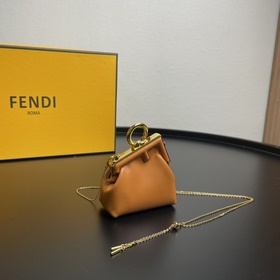 FENDI First старая ткань/сумка-клипса (сумка «облако») Первая сум