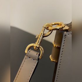 FENDI Новейшая сумка Touch Новая сумка FEND1 Touch с ретро-элеме