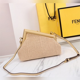Серия FENDIfirst отличается дизайном с буквой F в качестве акцент