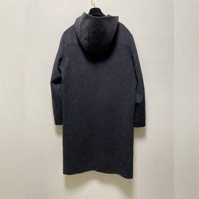 Двустороннее пальто Fendi Шерстяной пальто ручной работы Матери