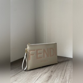 Новая сумка Fend1 Сумка с застежкой-молнией и лаконичным дизайном