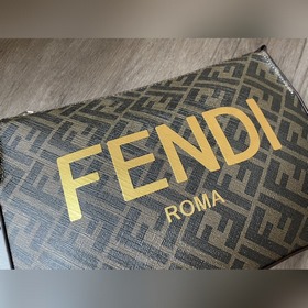FENDI Маленький монстр 533 Итальянская кожа с металлическими глаз
