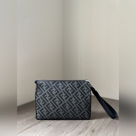 FENDI Маленький монстр 533 Итальянская кожа с металлическими глаз