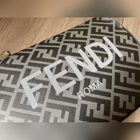 FENDI Маленький монстр 533 Итальянская кожа с металлическими глаз