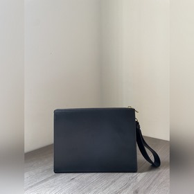 FENDI Маленький монстр 533 Итальянская кожа с металлическими глаз