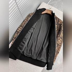 Fendi/Fendi Мужская осенне-зимняя новинка. Свитере с воротником-б