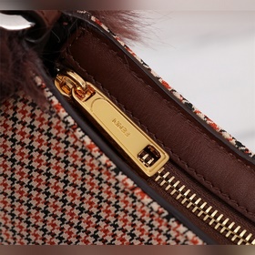 FENDI O鈥楲ock подмышечная сумка Новый стиль в сочетании золотого и