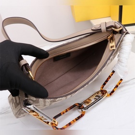 FENDI O鈥楲ock подмышечная сумка Новый стиль в сочетании золотого и