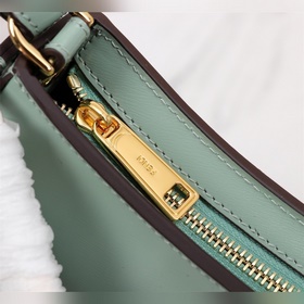 FENDI O鈥楲ock сумка под мышку Новый стиль в сочетании золотого и 